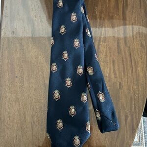 Spanish Crest Navy Blue Men's Tie- Made in Spain. Vintage 54” in Lengtb